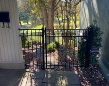 1823 N Shore Court - Photo Thumbnail 7