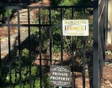 1823 N Shore Court - Photo Thumbnail 2