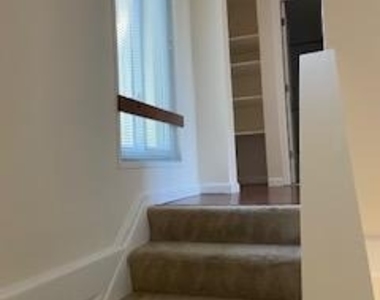 1823 N Shore Court - Photo Thumbnail 22