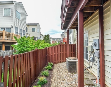 4654 Hummingbird Lane - Photo Thumbnail 42