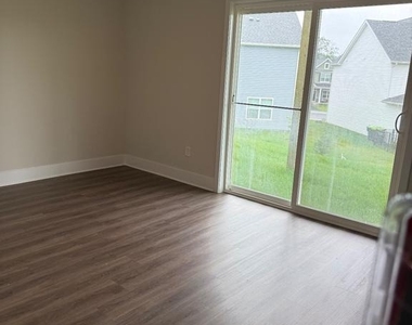 178 Sioux Loop - Photo Thumbnail 5