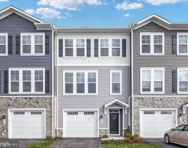 123 Choke Cherry Court - Photo Thumbnail 26
