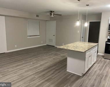 6220 Edsall Road - Photo Thumbnail 7