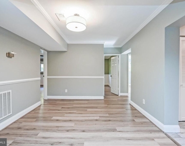 2700 Dartmouth Road - Photo Thumbnail 9