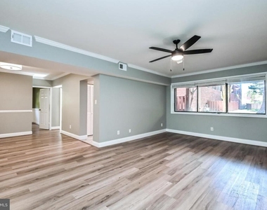2700 Dartmouth Road - Photo Thumbnail 5