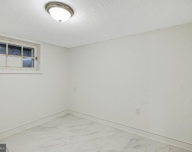 3916 Military Road - Photo Thumbnail 32