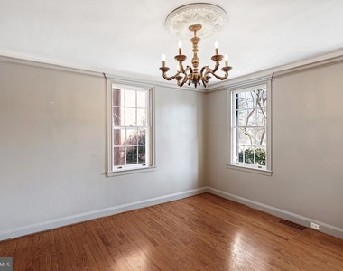 3916 Military Road - Photo Thumbnail 16