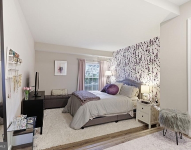 2807 S Woodrow Street - Photo Thumbnail 17