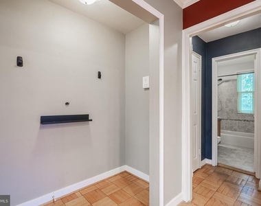 4374 N Pershing Drive - Photo Thumbnail 19