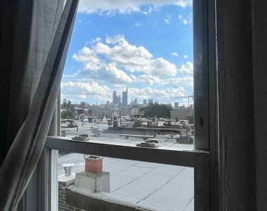 2938 W Oxford Street - Photo Thumbnail 13