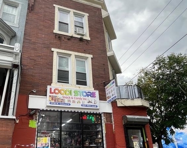 2938 W Oxford Street - Photo Thumbnail 21