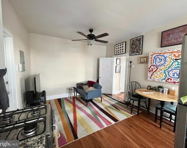 2938 W Oxford Street - Photo Thumbnail 4