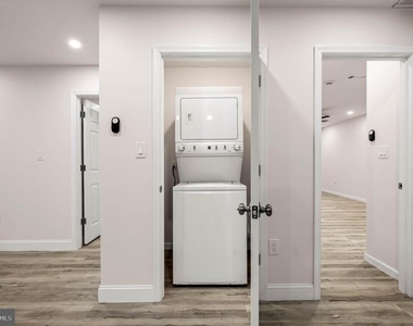 437 W Girard Avenue - Photo Thumbnail 8