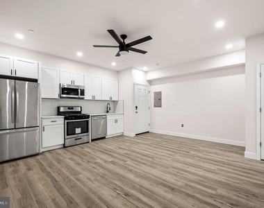 437 W Girard Avenue - Photo Thumbnail 1