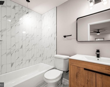 437 W Girard Avenue - Photo Thumbnail 5