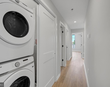 1205 S 15th Street - Photo Thumbnail 5