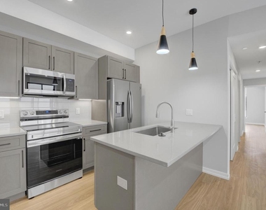 1205 S 15th Street - Photo Thumbnail 1