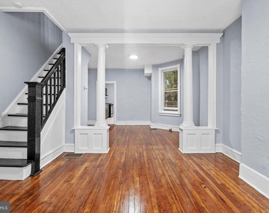 1619 S Conestoga Street - Photo Thumbnail 4
