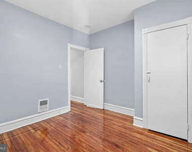 1619 S Conestoga Street - Photo Thumbnail 17