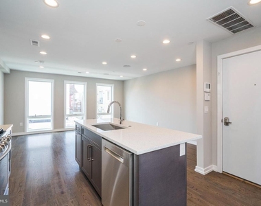 1432 Clymer Street - Photo Thumbnail 6