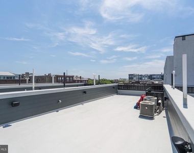 1432 Clymer Street - Photo Thumbnail 20