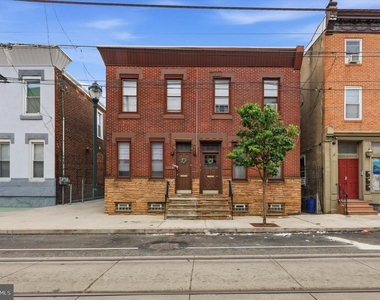 3153.5 Richmond Street - Photo Thumbnail 10
