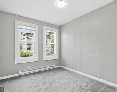 2352 N Colorado Street - Photo Thumbnail 13