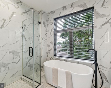 2835 Edgemont Street - Photo Thumbnail 25