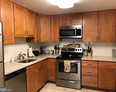 706-8 N 23rd Street - Photo Thumbnail 2
