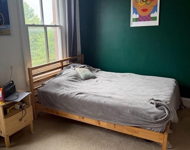 1838 Green Street - Photo Thumbnail 4