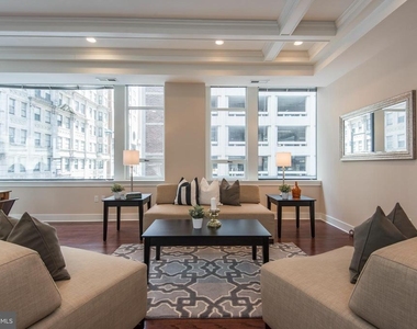 1501 Locust Street - Photo Thumbnail 8