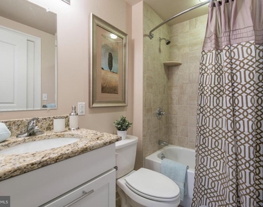 1501 Locust Street - Photo Thumbnail 17