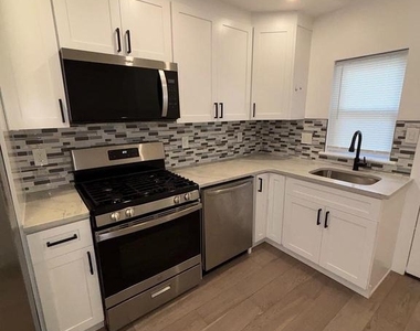 3190 Memphis Street - Photo Thumbnail 7