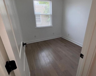 3190 Memphis Street - Photo Thumbnail 18