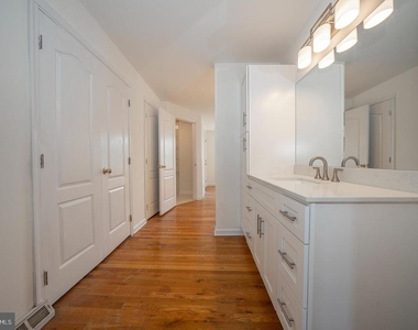 2822 Ogden Street - Photo Thumbnail 20