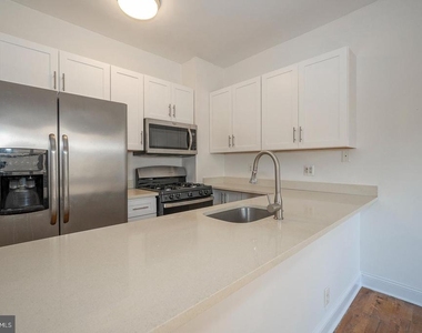 2822 Ogden Street - Photo Thumbnail 7
