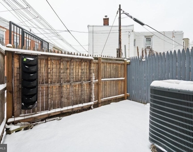 1821 Memphis Street - Photo Thumbnail 8