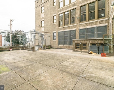 1300 S 19th Street - Photo Thumbnail 11
