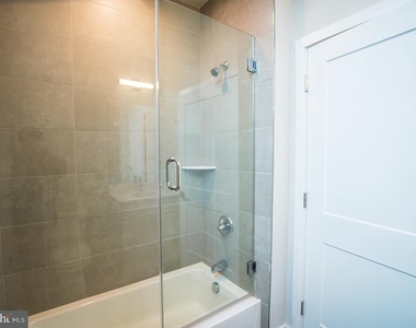 1300 S 19th Street - Photo Thumbnail 9