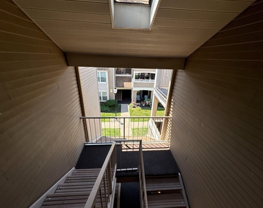 72304 Delaire Landing Road - Photo Thumbnail 6