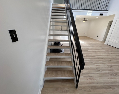 72304 Delaire Landing Road - Photo Thumbnail 46