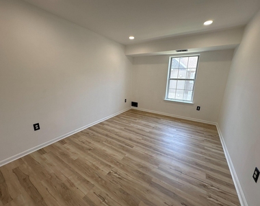 72304 Delaire Landing Road - Photo Thumbnail 33
