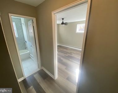 326 Van Kirk Street - Photo Thumbnail 5