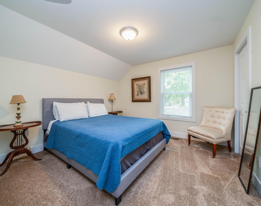 580 Mason Street - Photo Thumbnail 11