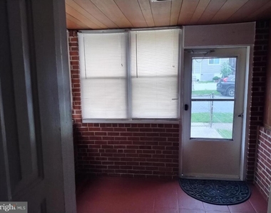 1133 Sterling Avenue - Photo Thumbnail 1