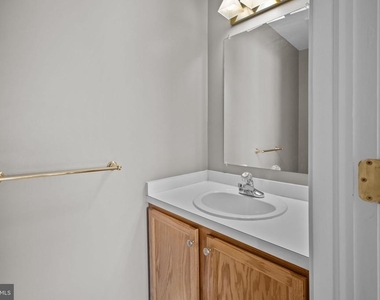 618 Songbird Court - Photo Thumbnail 6