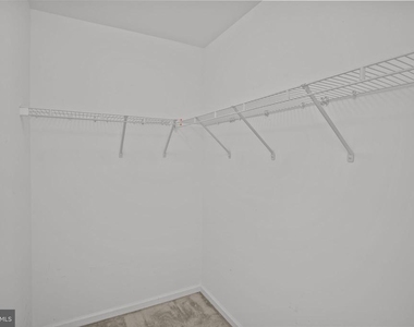 618 Songbird Court - Photo Thumbnail 15