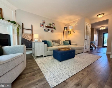 176 Strawberry Lane - Photo Thumbnail 6
