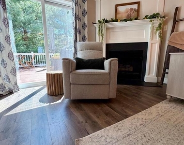 176 Strawberry Lane - Photo Thumbnail 8