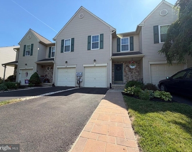 176 Strawberry Lane - Photo Thumbnail 1